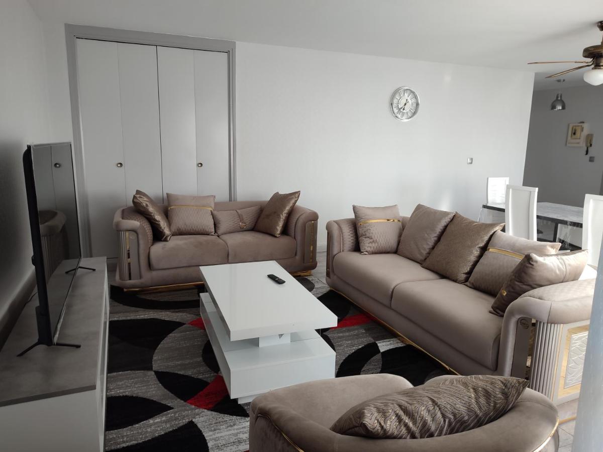 Grand Et Superbe Appartement Proche Paris Creil Exteriér fotografie
