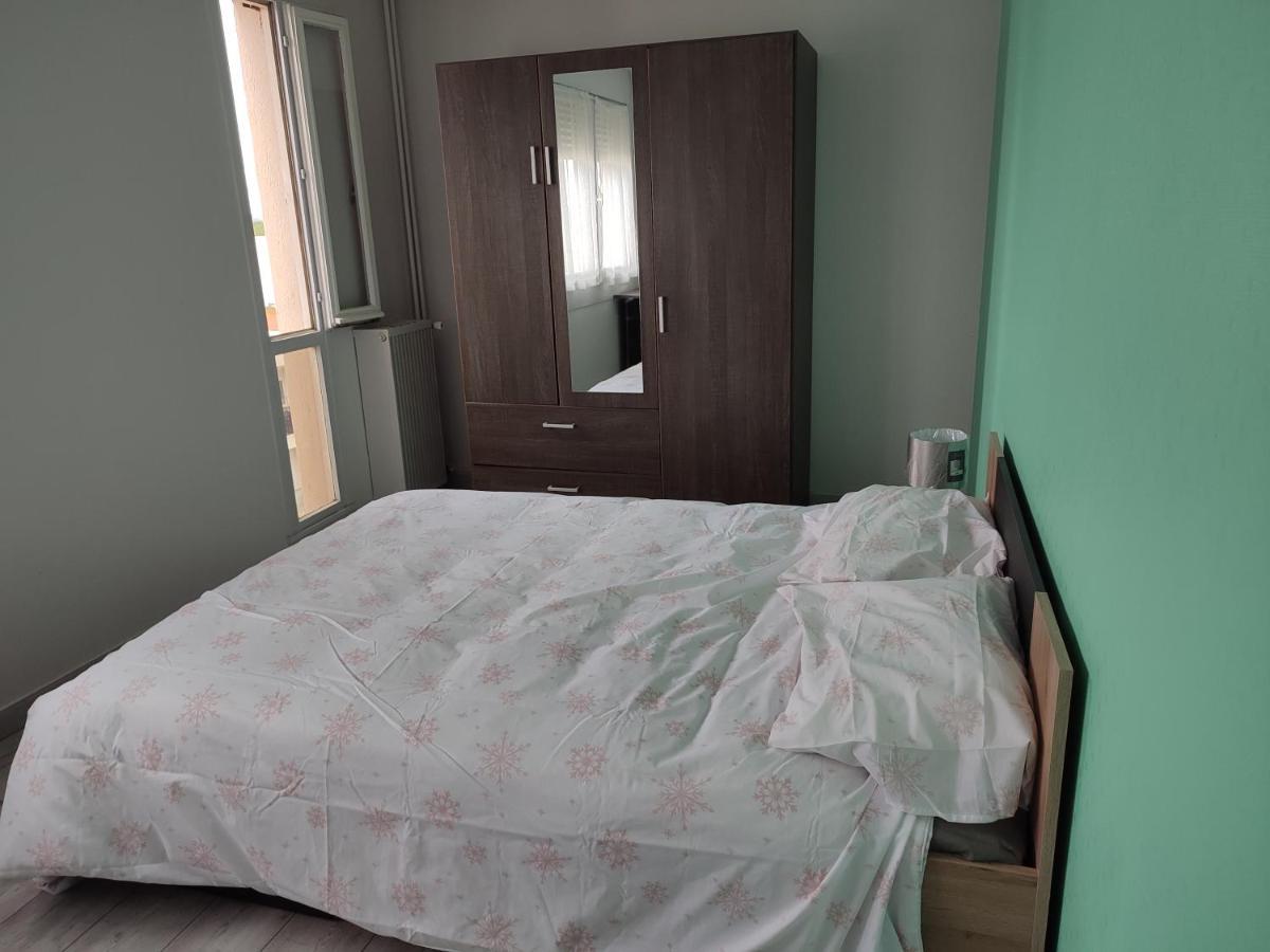 Grand Et Superbe Appartement Proche Paris Creil Exteriér fotografie