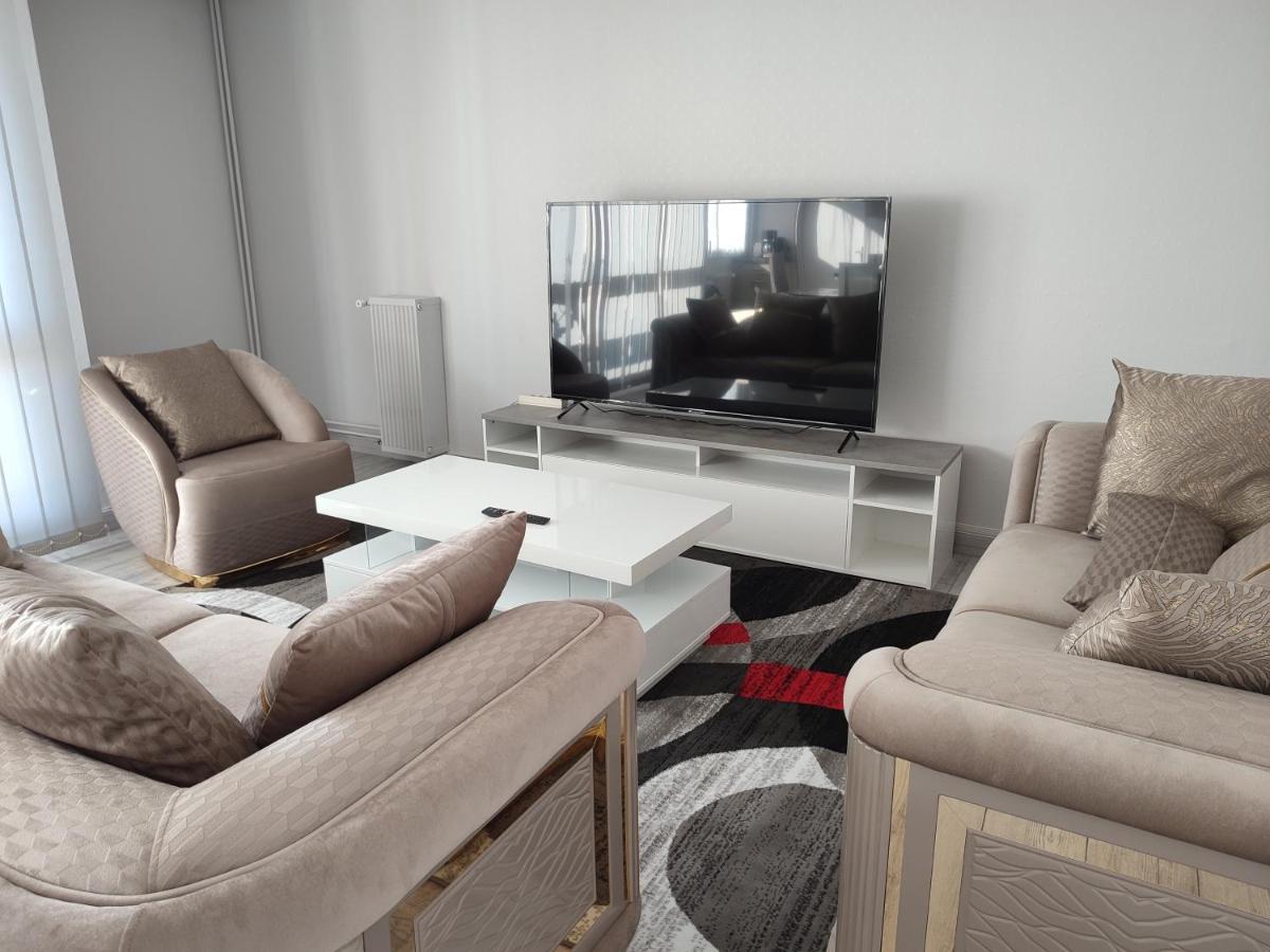 Grand Et Superbe Appartement Proche Paris Creil Exteriér fotografie