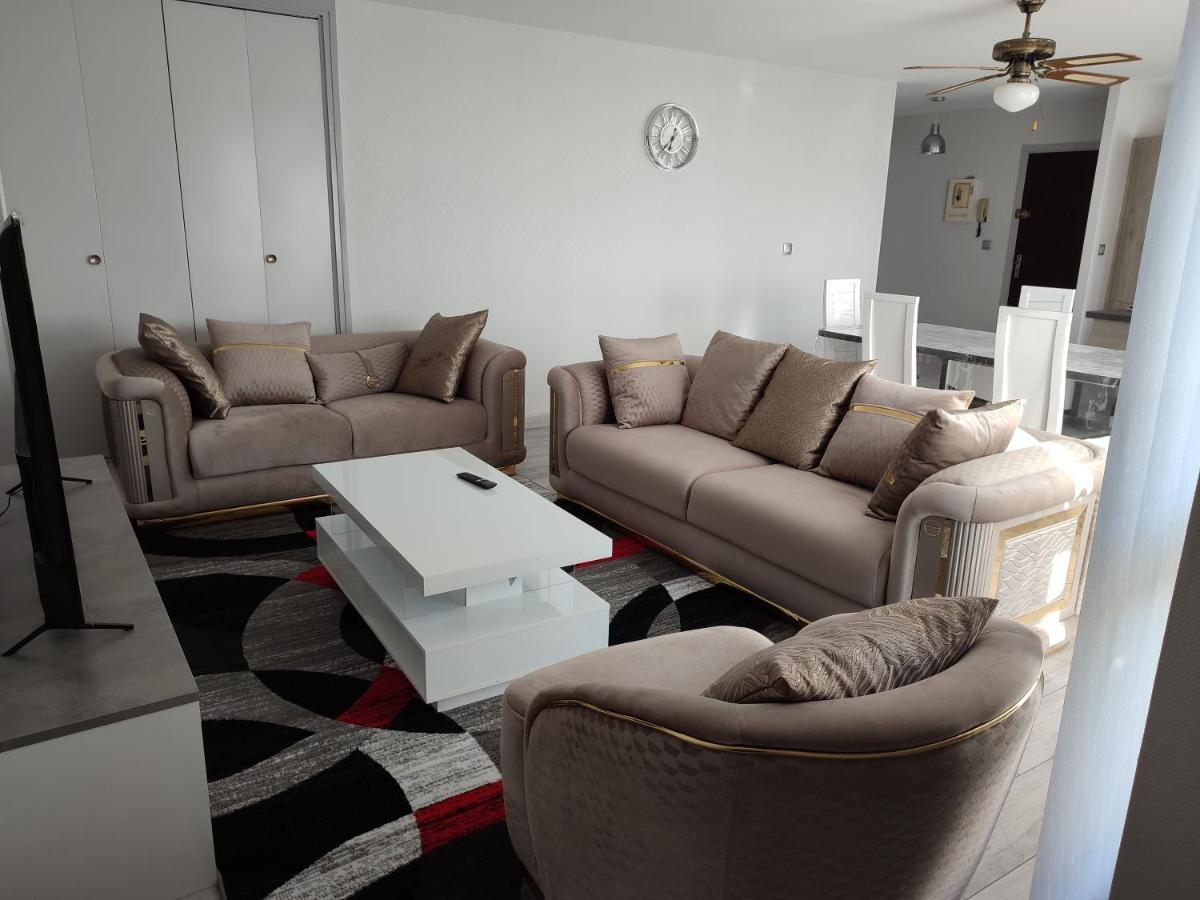 Grand Et Superbe Appartement Proche Paris Creil Exteriér fotografie